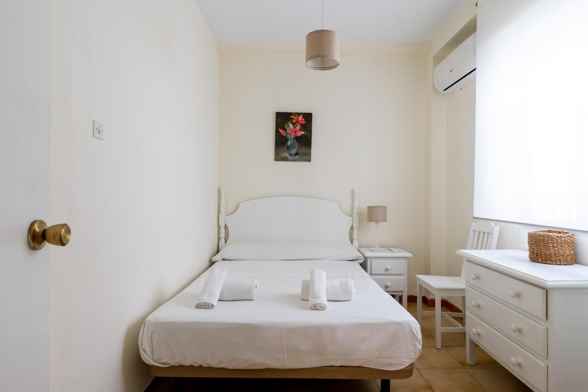Apartamento Familiar Maria Auxiliadora 塞维利亚 外观 照片