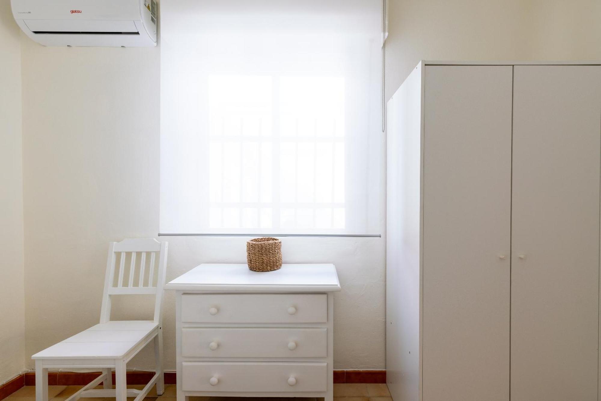 Apartamento Familiar Maria Auxiliadora 塞维利亚 外观 照片