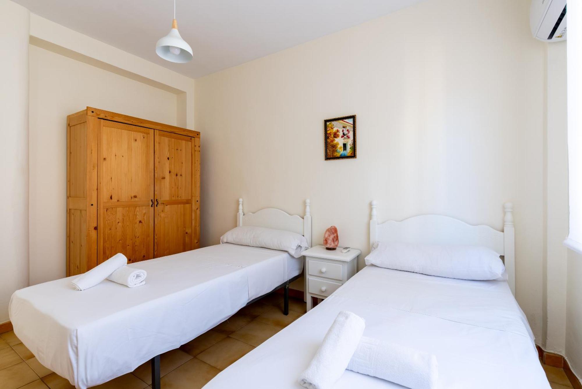Apartamento Familiar Maria Auxiliadora 塞维利亚 外观 照片