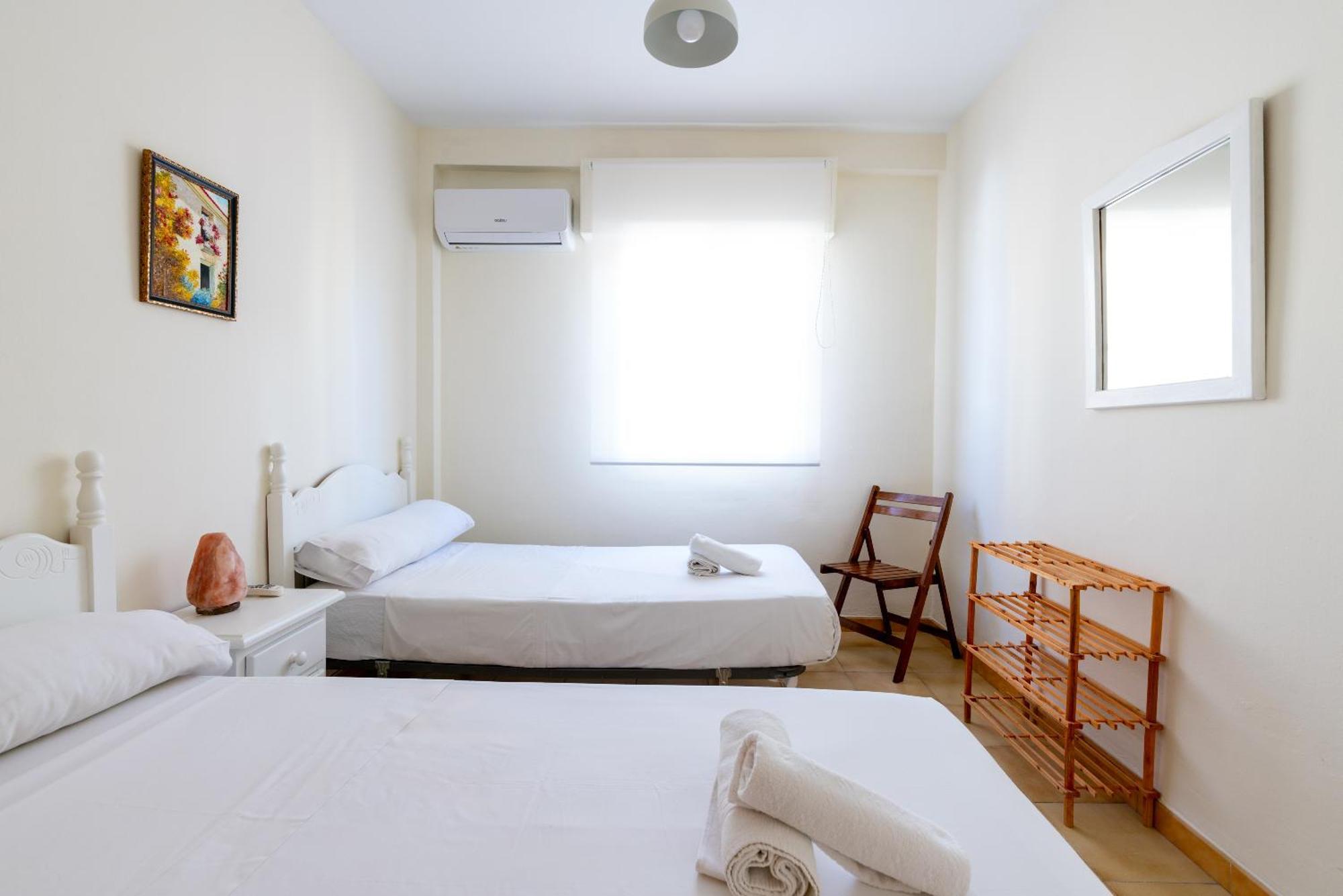Apartamento Familiar Maria Auxiliadora 塞维利亚 外观 照片